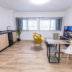 Estudio-oficina Moderno, Centro De Jaén